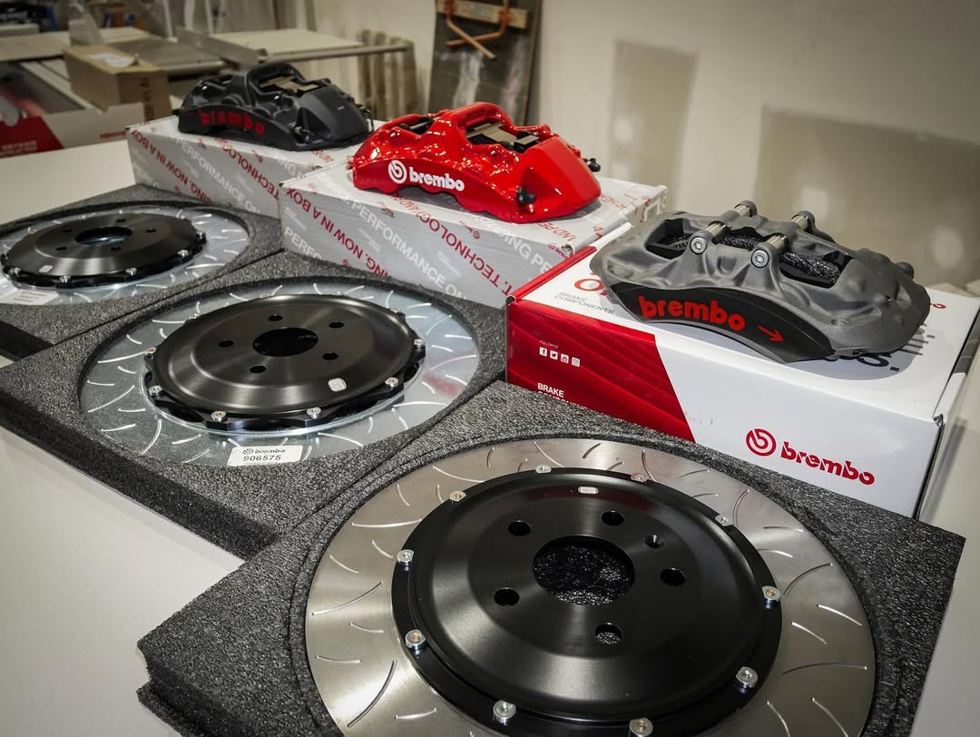 Brembo GT Big Brake Kit — image 1