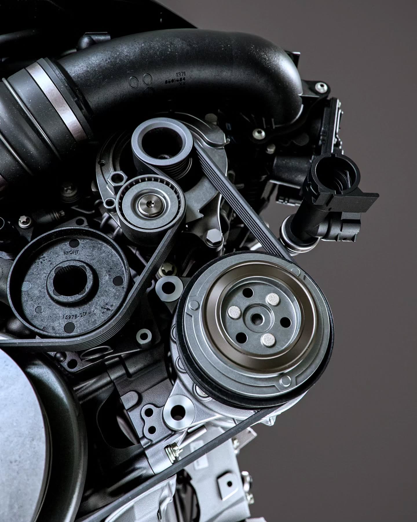 BMW B58 TwinPower Turbo 3.0-Liter Engine — image 1