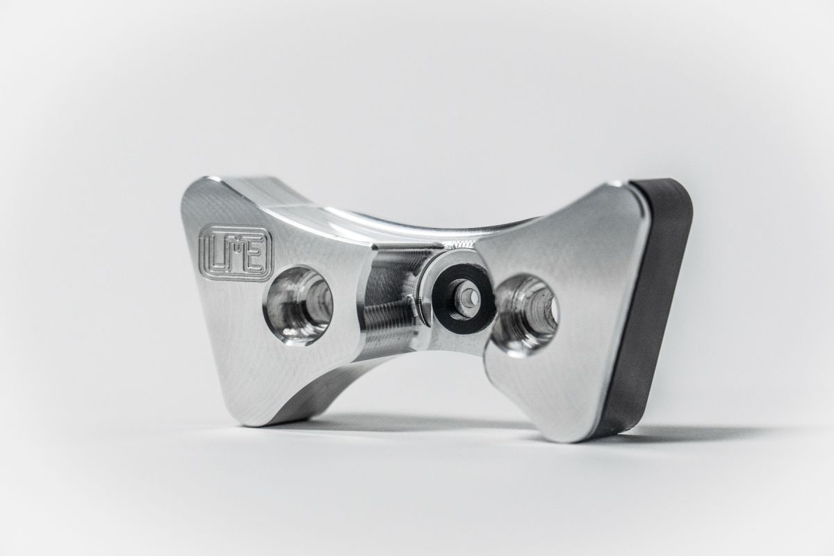 LME LT Timing Chain Guide — image 1